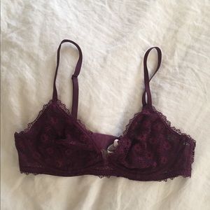 Victoria’s Secret Lace Bralette Size L